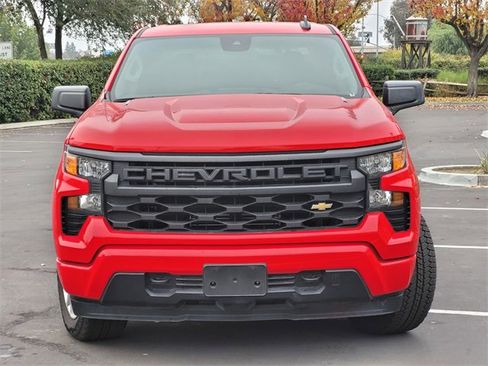 New 2025 Chevrolet Silverado 1500 Custom image 3