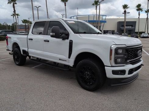 Used 2024 Ford F250 XL w/ STX Appearance Package AWD/4WD image 2