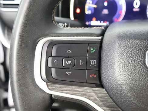 Used 2023 Jeep Wagoneer L Series II AWD/4WD image 29