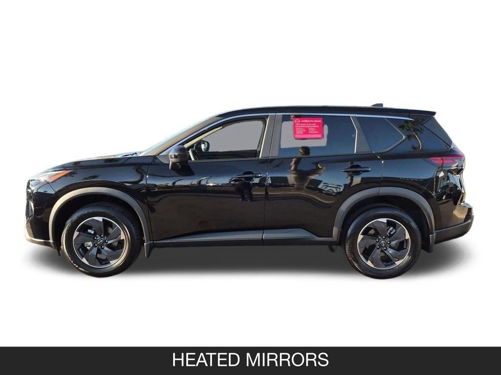 Certified 2026 Nissan Rogue SV FWD image 5