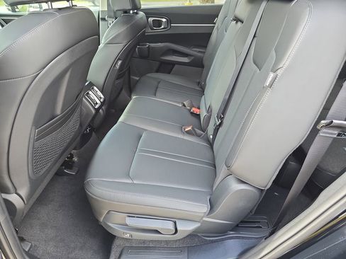 New 2026 Kia Sorento S image 16