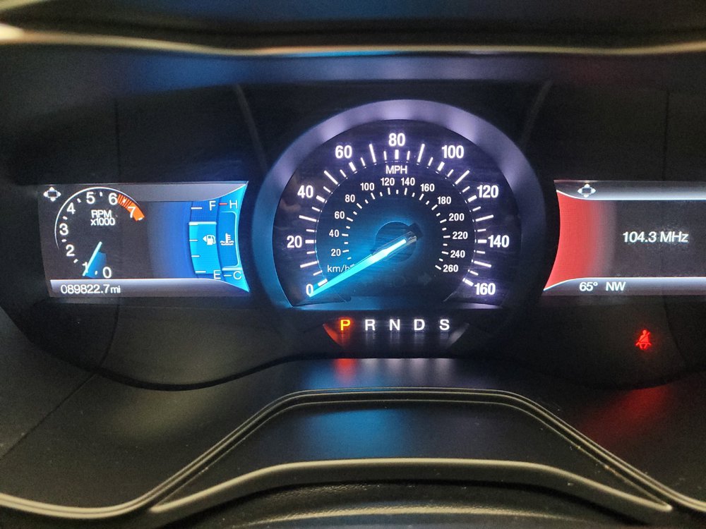 Used 2020 Ford Fusion SE AWD/4WD image 23