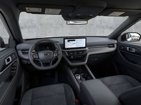 New 2026 Ford Explorer Tremor AWD/4WD image 8