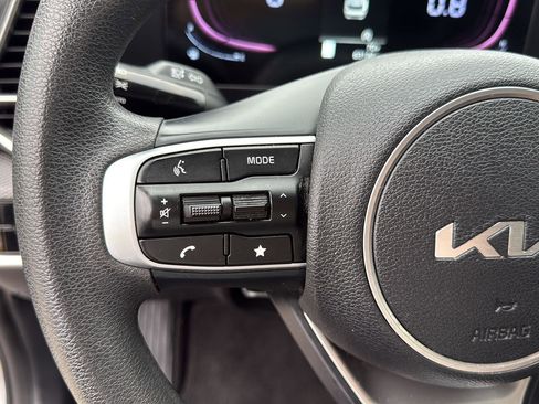 Used 2023 Kia Sportage LX AWD/4WD image 21
