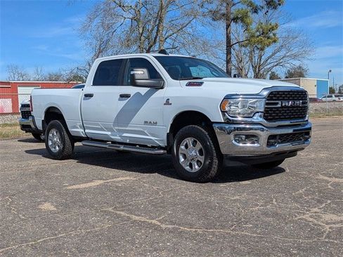 Used 2024 RAM 2500 Big Horn w/ Off Road Package image 2
