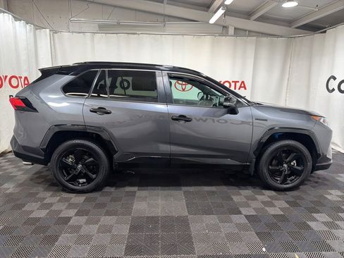 Used 2021 Toyota RAV4 XSE AWD/4WD image 10