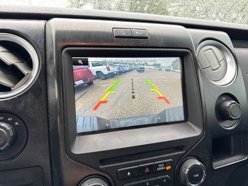 Used 2014 Ford F150 FX4 w/ Equipment Group 402A Luxury AWD/4WD image 11