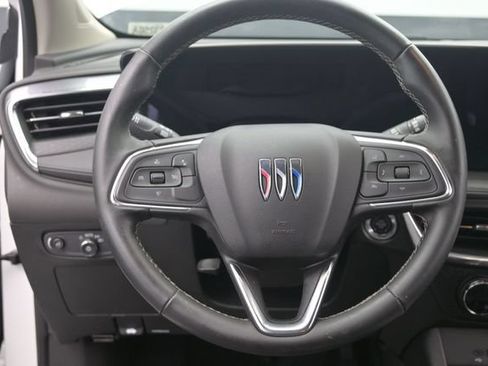 Used 2024 Buick Encore GX Preferred AWD/4WD image 27