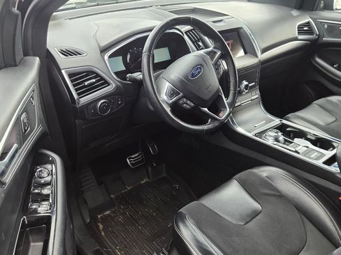 Used 2020 Ford Edge ST w/ Equipment Group 401A AWD/4WD image 9