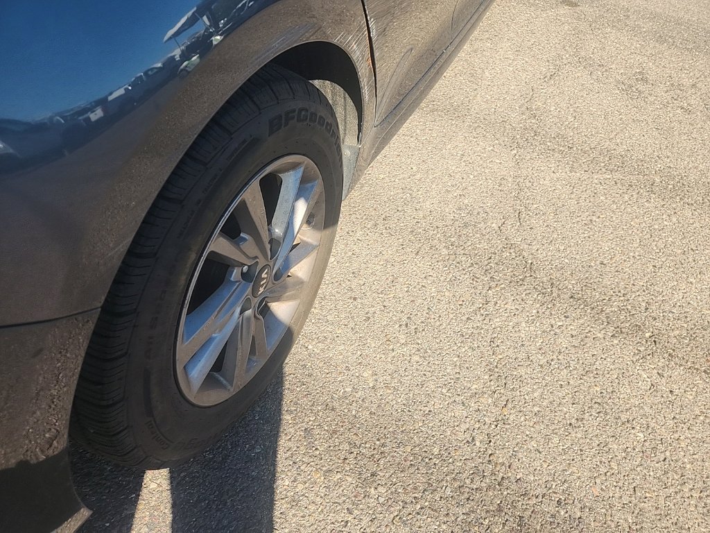 Used 2020 Kia Optima LX FWD image 14