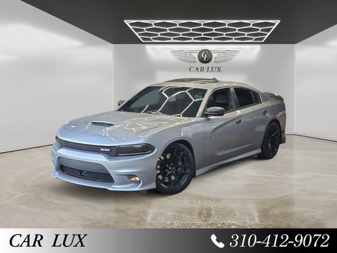 Used 2017 Dodge Charger R/T image 14