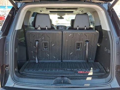 Used 2023 GMC Acadia AT4 w/ Technology Package image 31