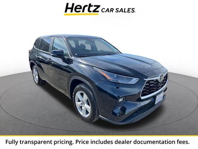 Used 2025 Toyota Highlander LE