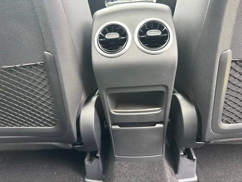 New 2026 Mercedes-Benz GLB 250 4MATIC image 22