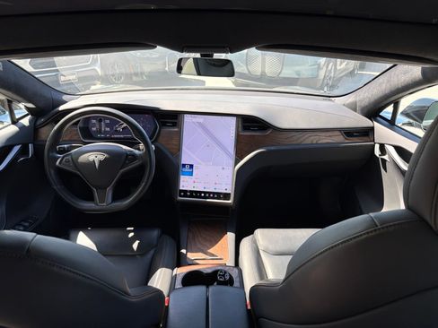 Used 2020 Tesla Model S Long Range Plus AWD/4WD image 5