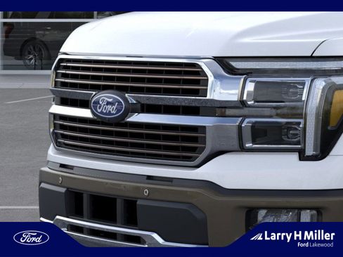 New 2025 Ford F150 King Ranch w/ FX4 Off-Road Package image 17