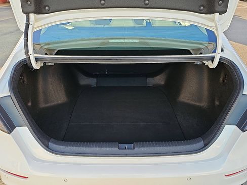 Used 2023 Honda Accord Touring image 31