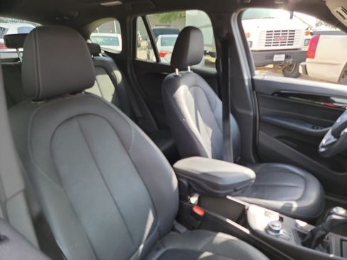 Used 2017 BMW X1 xDrive28i AWD/4WD image 15