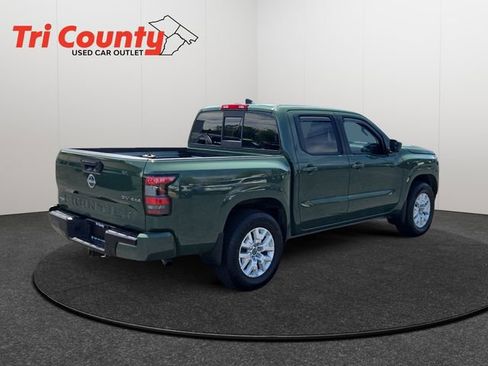 Used 2022 Nissan Frontier SV AWD/4WD image 8