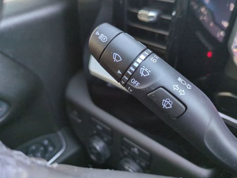 Used 2022 Chevrolet Silverado 1500 LT image 25