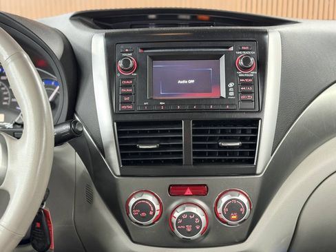 Used 2013 Subaru Forester 2.5X Limited AWD/4WD image 7