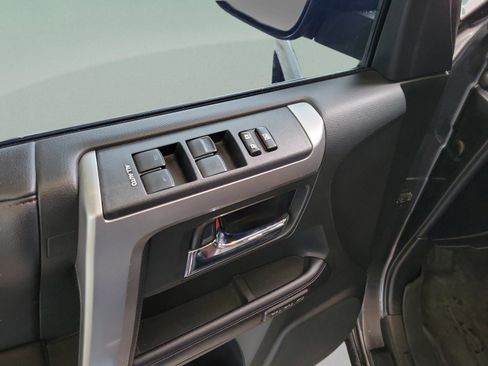 Used 2018 Toyota 4Runner Limited image 22