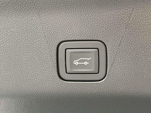 New 2026 Cadillac Escalade Platinum Sport w/ LPO, ONYX Package image 11