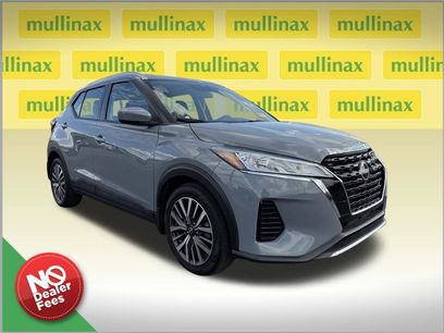 Used 2023 Nissan Kicks SV