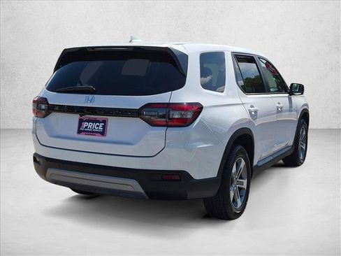 Certified 2023 Honda Pilot EX-L image 5
