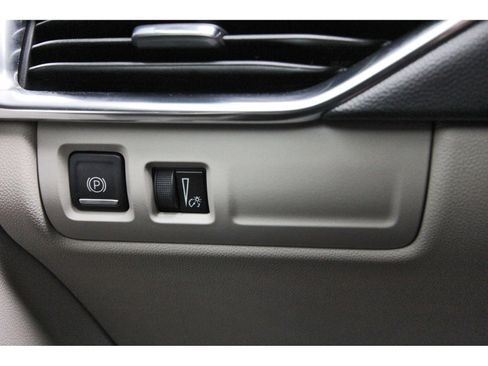 Used 2023 Cadillac XT4 Premium Luxury w/ Cold Weather Package image 20