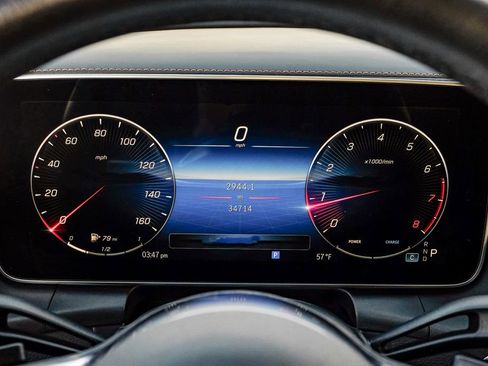 Used 2023 Mercedes-Benz GLC 300 4MATIC image 23