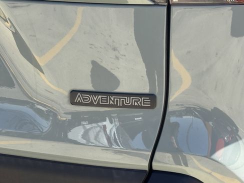 Used 2019 Toyota RAV4 Adventure image 6