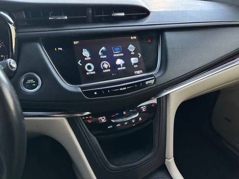 Used 2018 Cadillac XT5 Luxury w/ Driver Awareness Package image 25