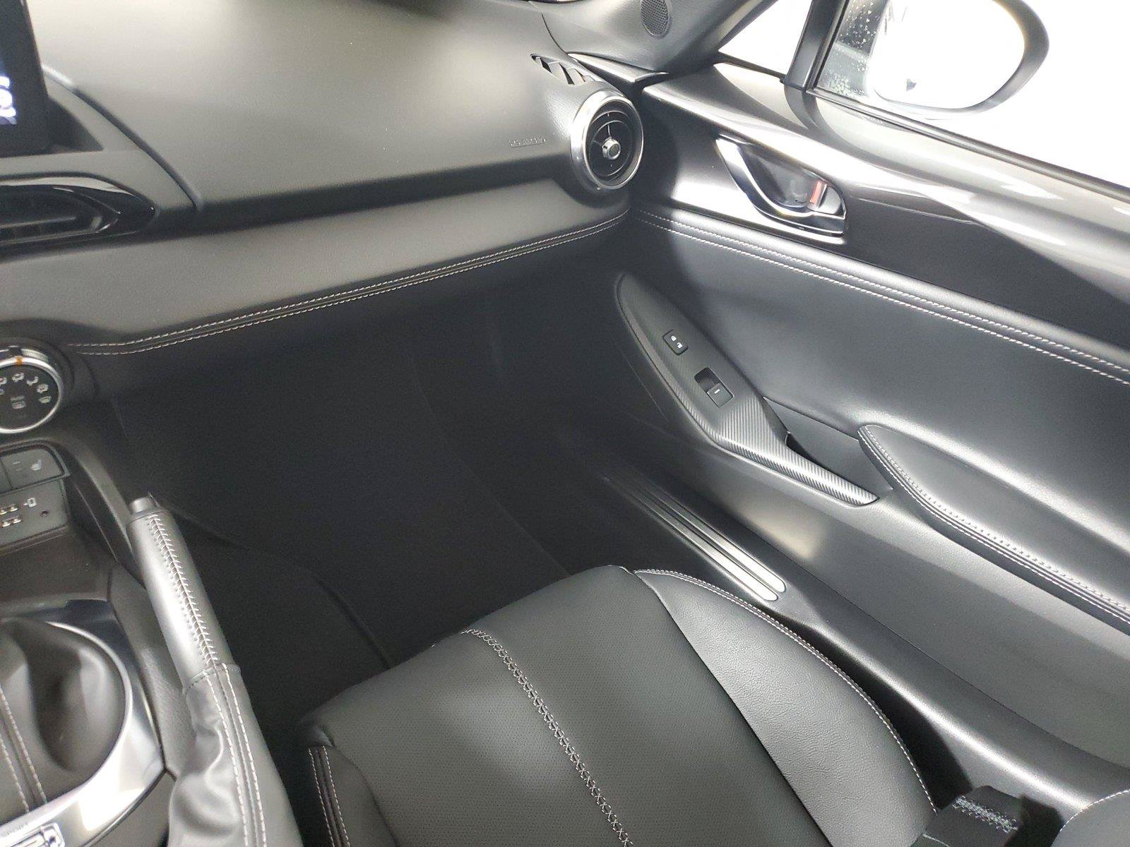 Certified 2021 MAZDA MX-5 Miata RF Grand Touring RWD image 28