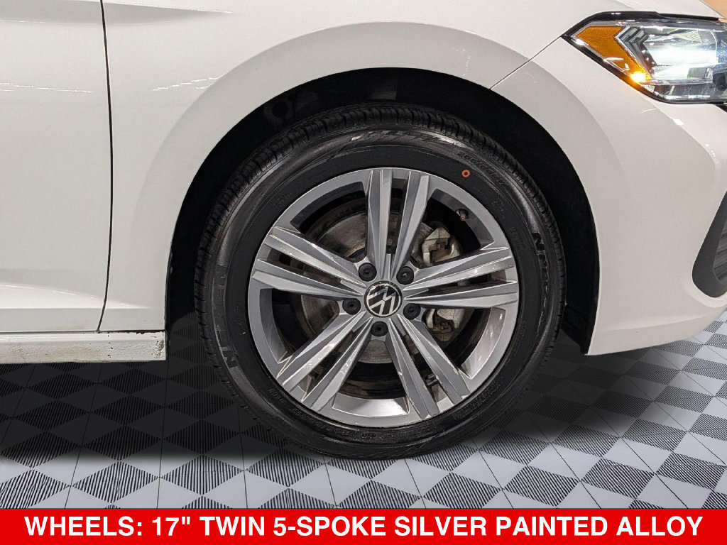 Used 2024 Volkswagen Jetta SE FWD image 10