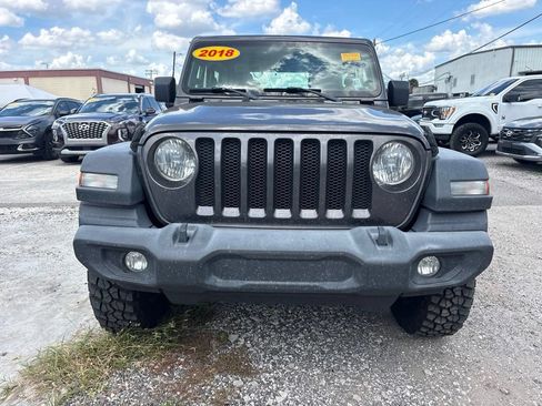 Used 2018 Jeep Wrangler Sport AWD/4WD image 8