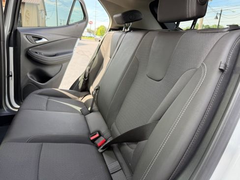 Used 2024 Buick Encore GX Preferred FWD image 28