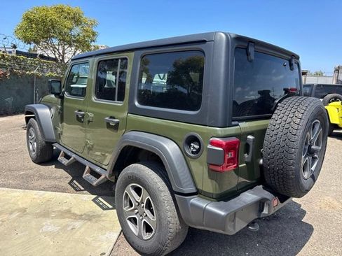 Used 2022 Jeep Wrangler Unlimited Sport AWD/4WD image 7