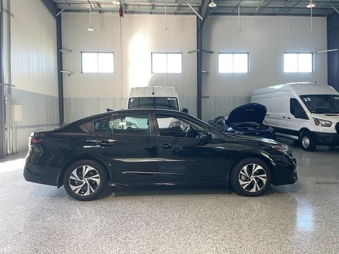 Used 2023 Subaru Legacy Premium AWD/4WD image 4