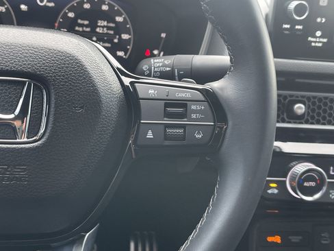 Certified 2025 Honda Civic Sport Touring image 19