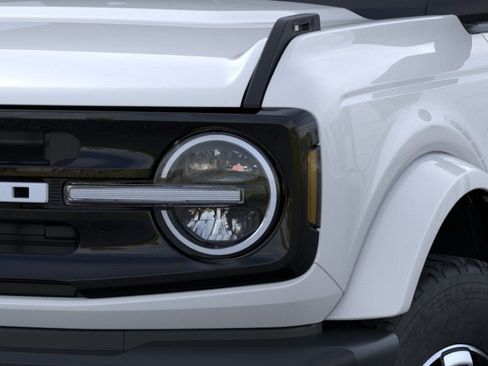 New 2026 Ford Bronco Outer Banks AWD/4WD image 20