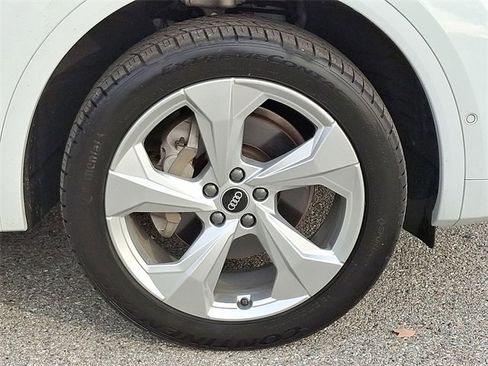 Used 2022 Audi Q5 2.0T Prestige image 8