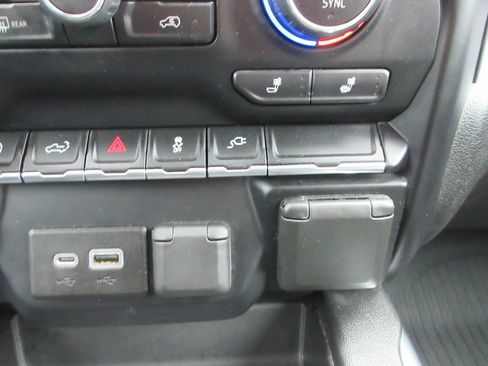 Used 2020 Chevrolet Silverado 1500 LT Trail Boss image 36