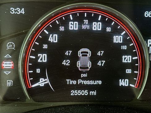 Used 2025 Dodge Durango GT image 19