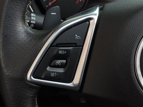 Used 2017 Chevrolet Camaro SS image 22