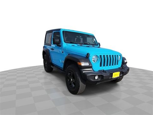 Used 2021 Jeep Wrangler Sport S image 2