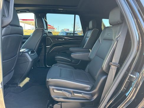 Used 2024 Cadillac Escalade Sport image 27