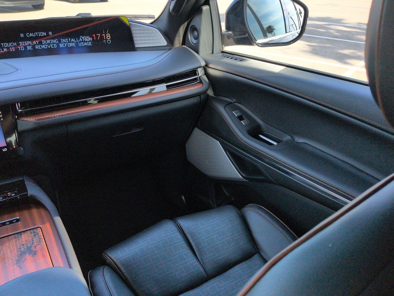 New 2026 Lincoln Navigator Black Label AWD/4WD image 18
