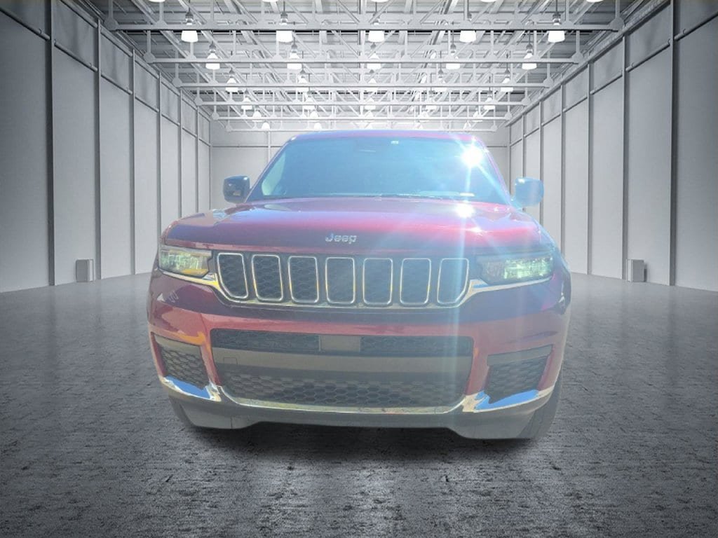 Used 2021 Jeep Grand Cherokee L Laredo w/ Luxury Tech Group I RWD image 8