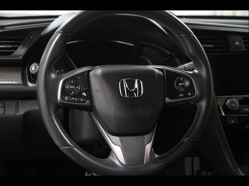 Used 2018 Honda Civic Sport Touring image 7